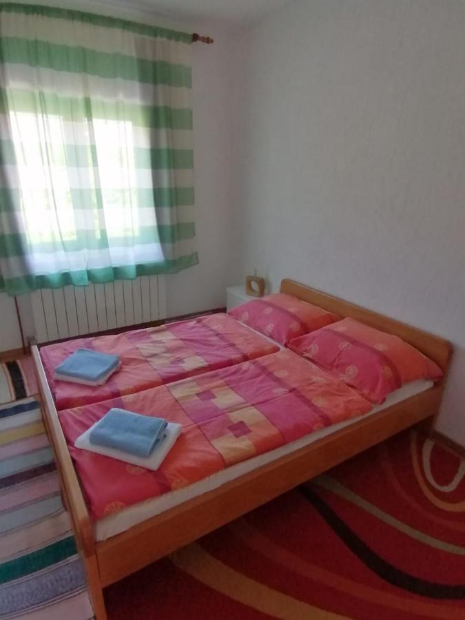 Apartman Juka Krasno Polje Exterior foto
