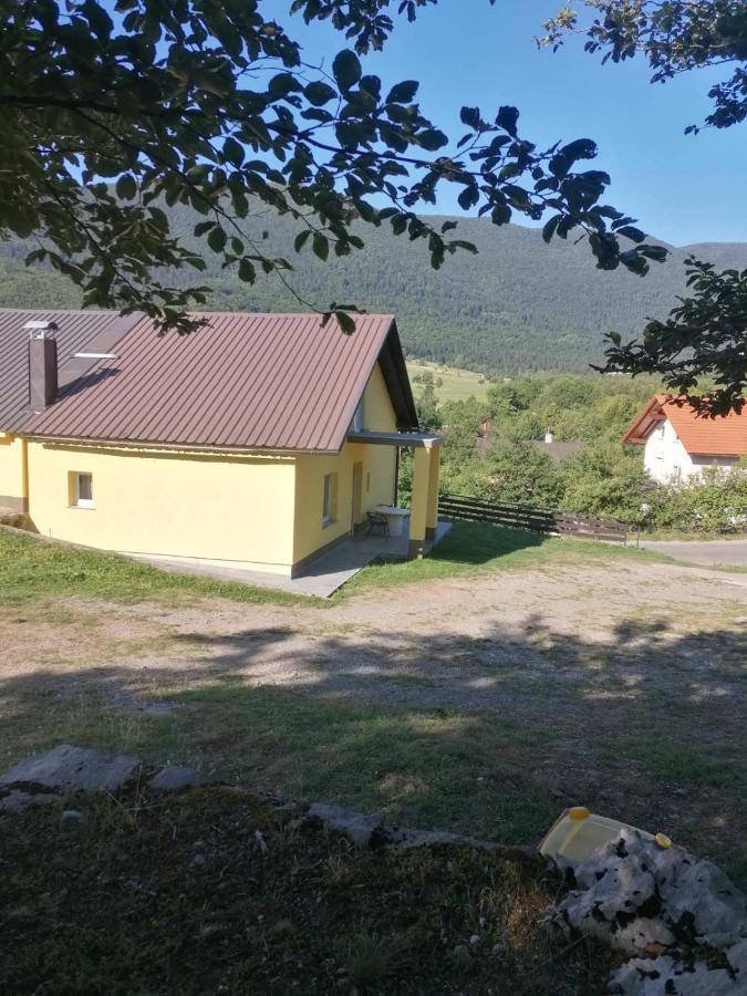 Apartman Juka Krasno Polje Exterior foto